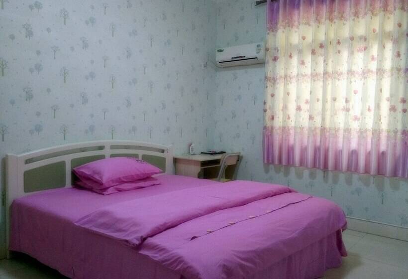 Guanghan Sunshine Hostel