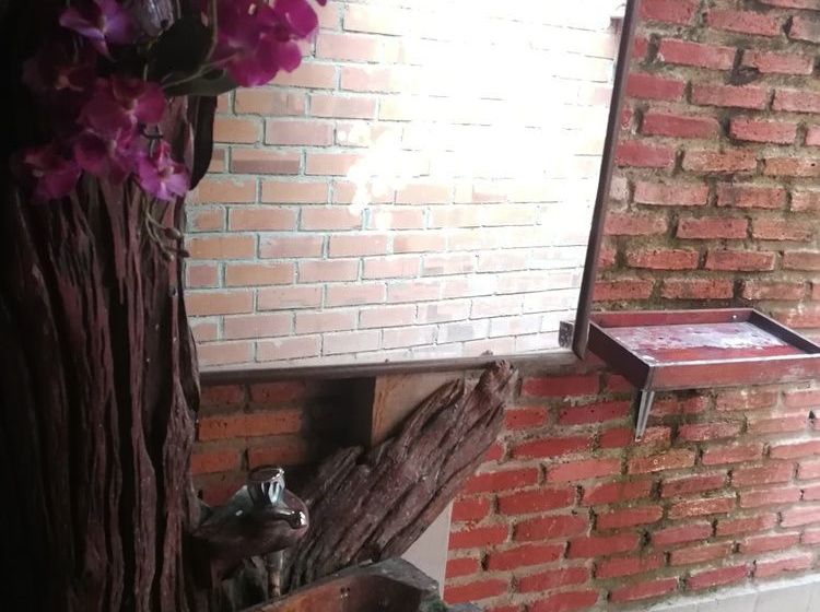 ホテル Baankorpai Amphawa