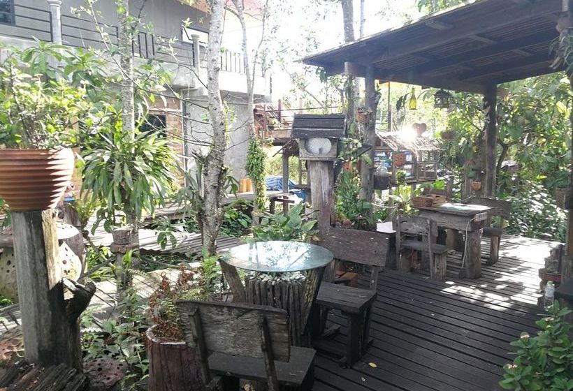 ホテル Baankorpai Amphawa