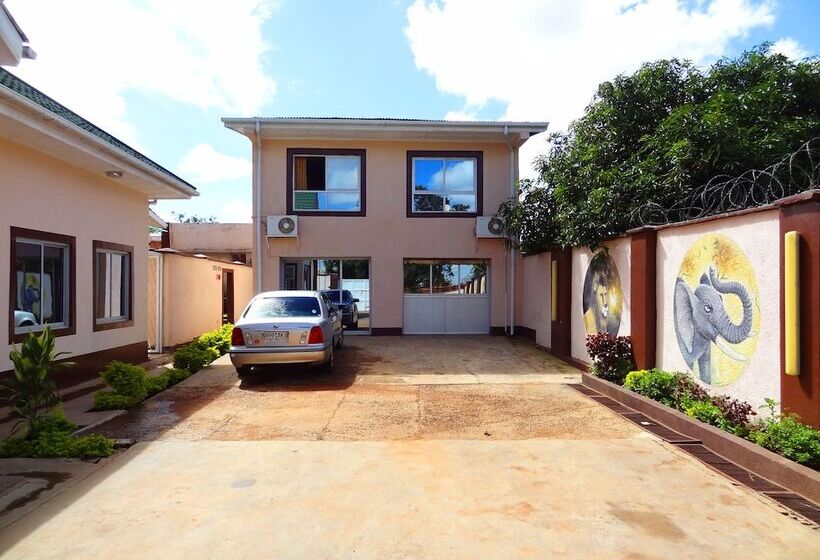 هتل Big 5 Junior Lodge