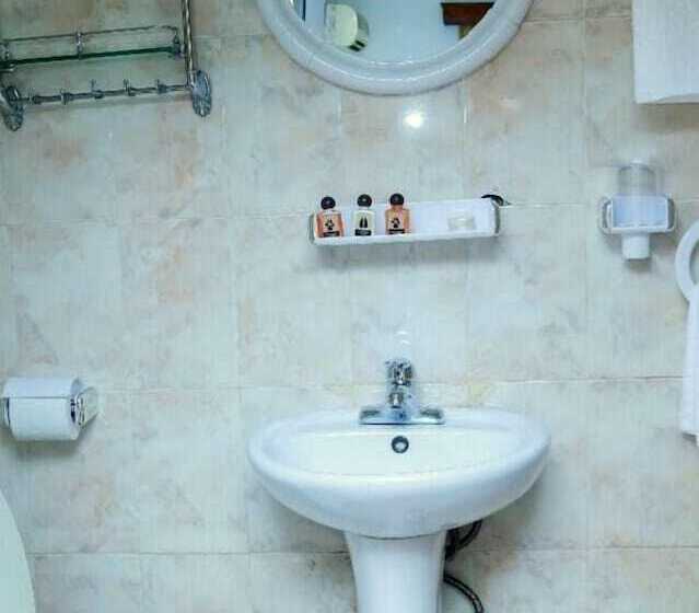 هتل Big 5 Junior Lodge