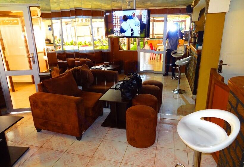 هتل Big 5 Junior Lodge