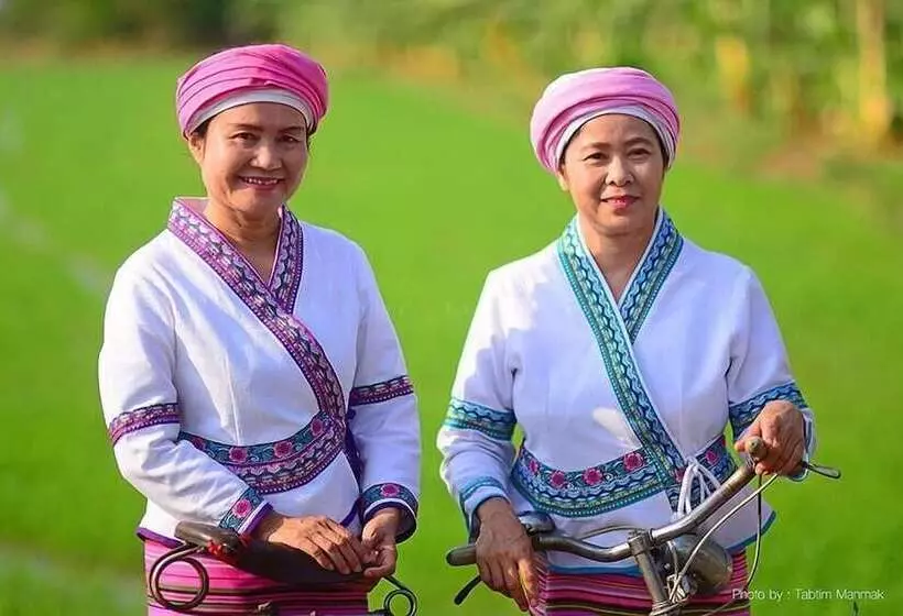 هتل Boon Home Stay Arts And Crafts