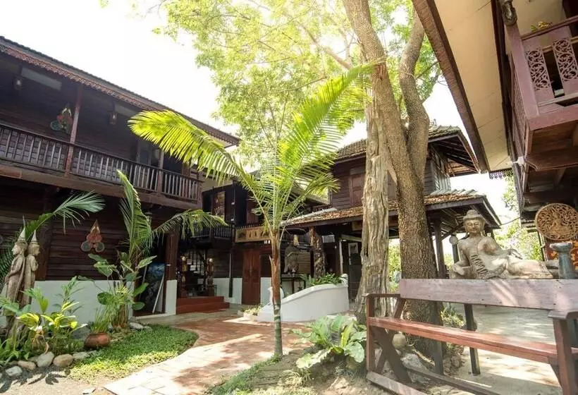 هتل Boon Home Stay Arts And Crafts