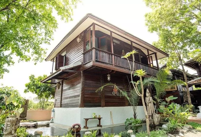 هتل Boon Home Stay Arts And Crafts