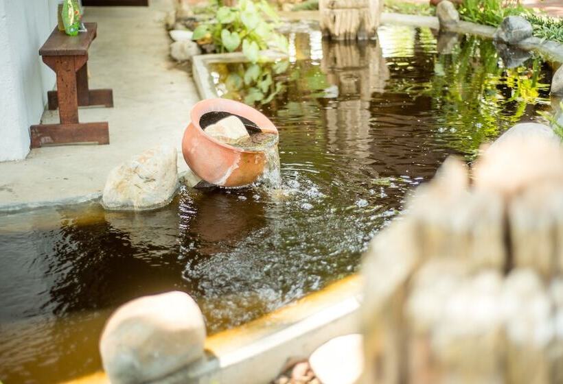 호텔 Boon Home Stay Arts And Crafts