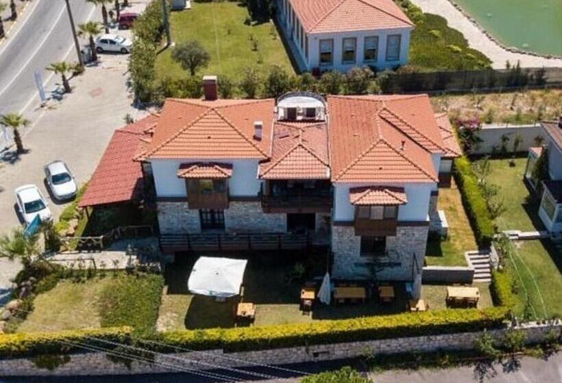 هتل Espira By Antioch