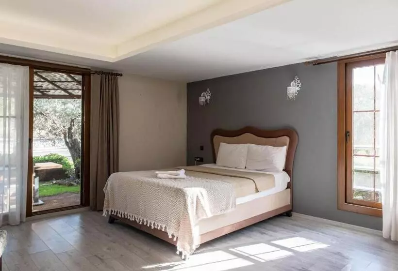Hotelli Espira By Antioch