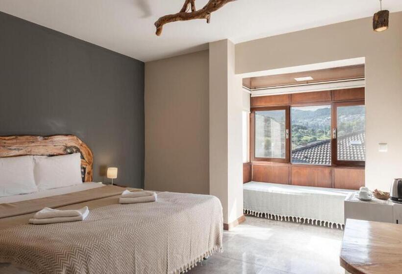 هتل Espira By Antioch