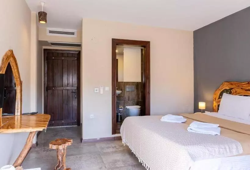 Hotelli Espira By Antioch