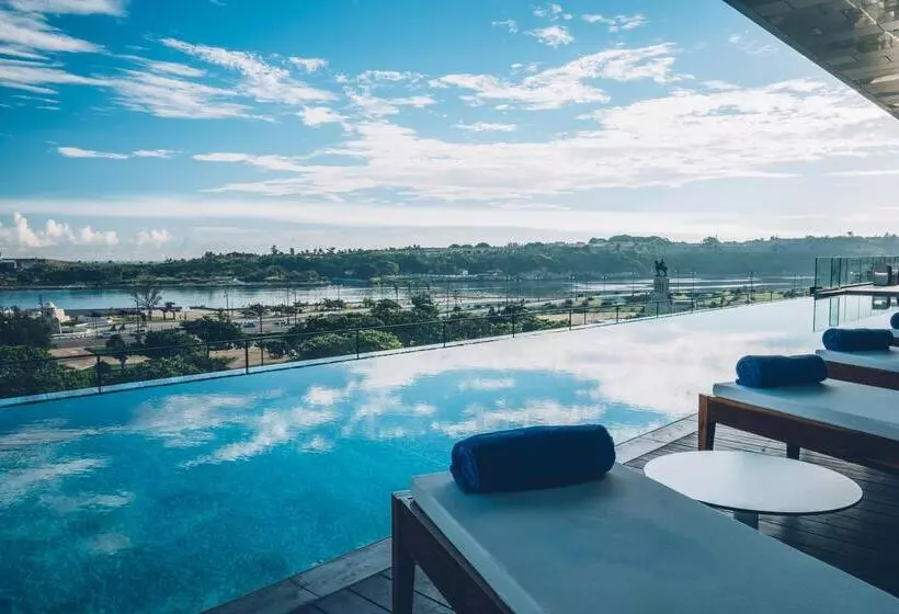 Hotelli Iberostar Grand Packard