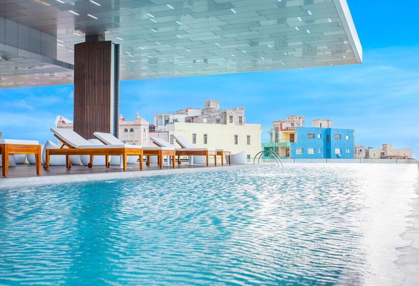 ホテル Iberostar Grand Packard