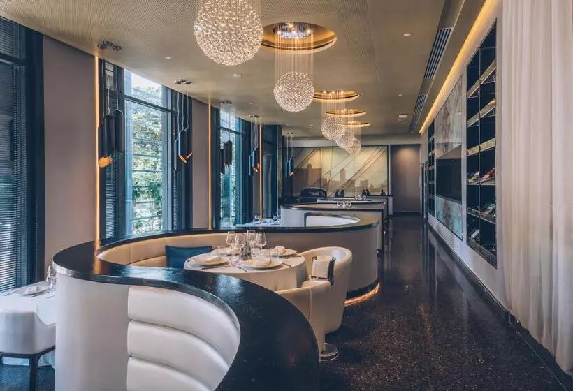 Hotelli Iberostar Grand Packard