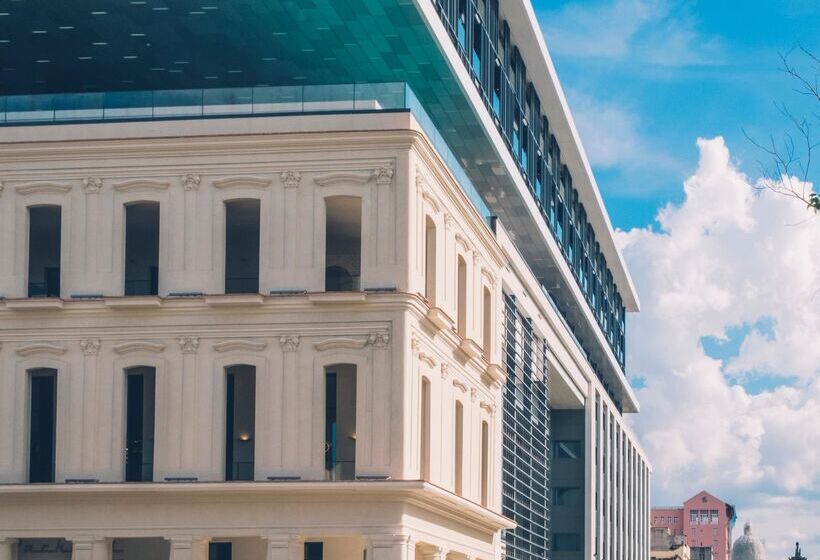 ホテル Iberostar Grand Packard