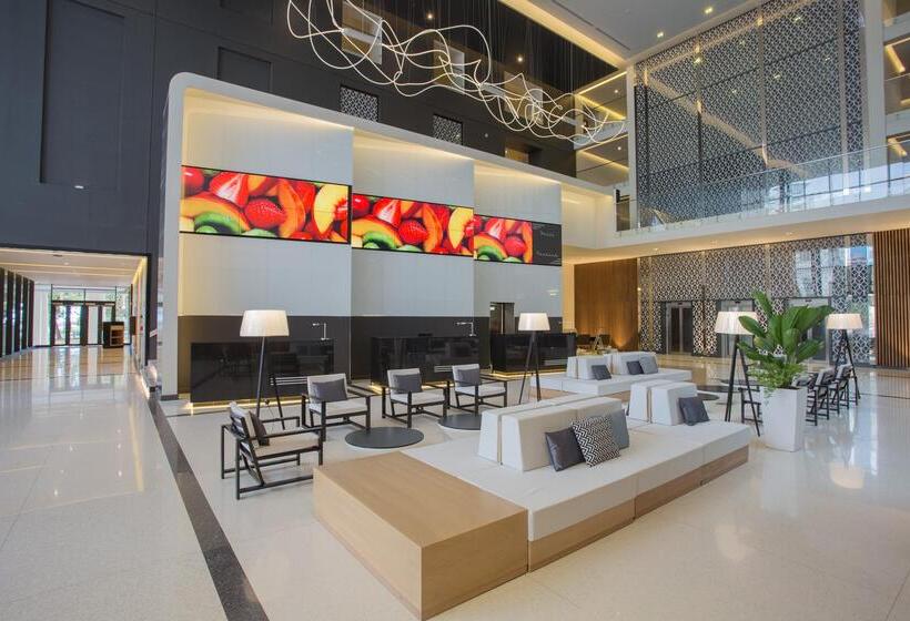 ホテル Iberostar Grand Packard