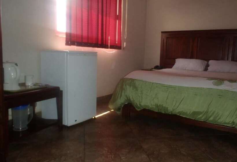 هتل Richland Lodge Sinazeze