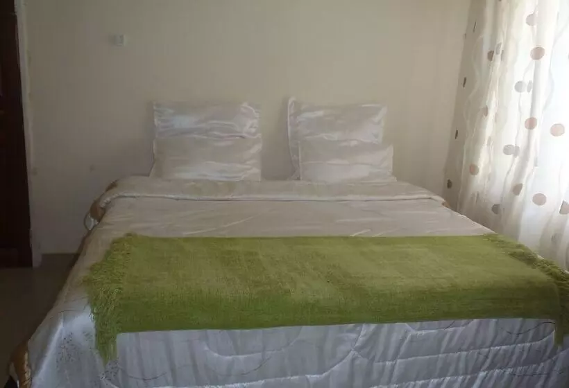 هتل Richland Lodge Sinazeze