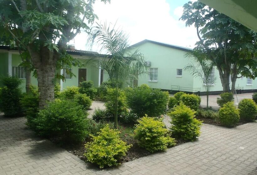 هتل Richland Lodge Sinazeze