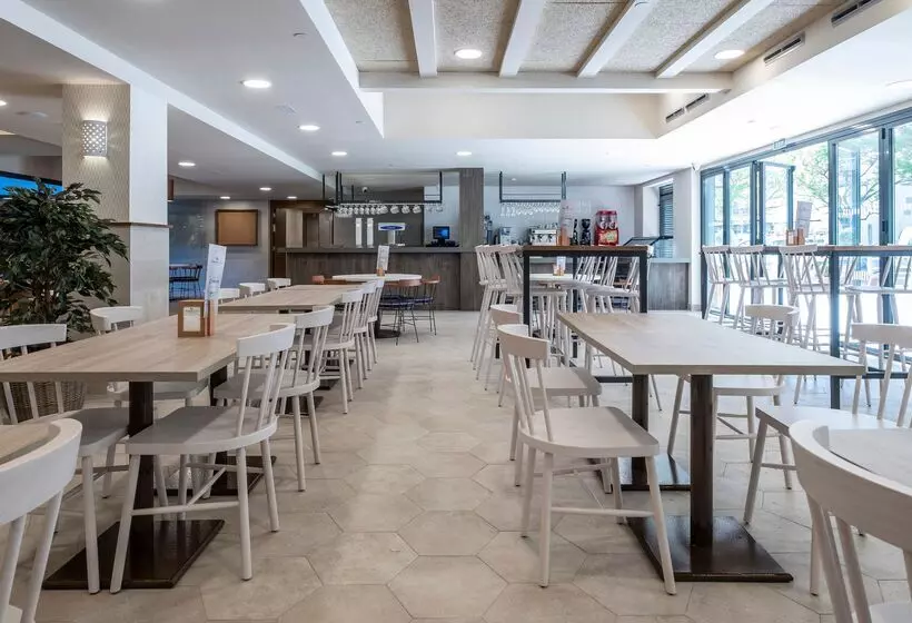 ホテル Rosamar Es Blau  Adults Only