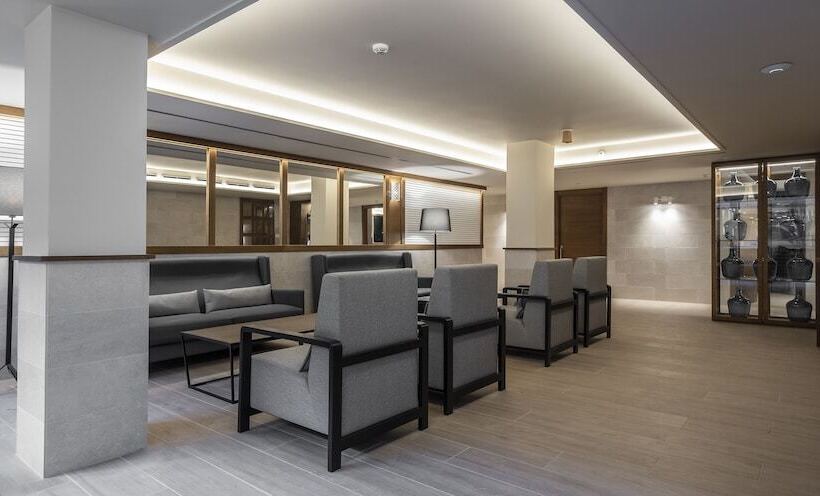 Отель Rosamar Es Blau Adults Only