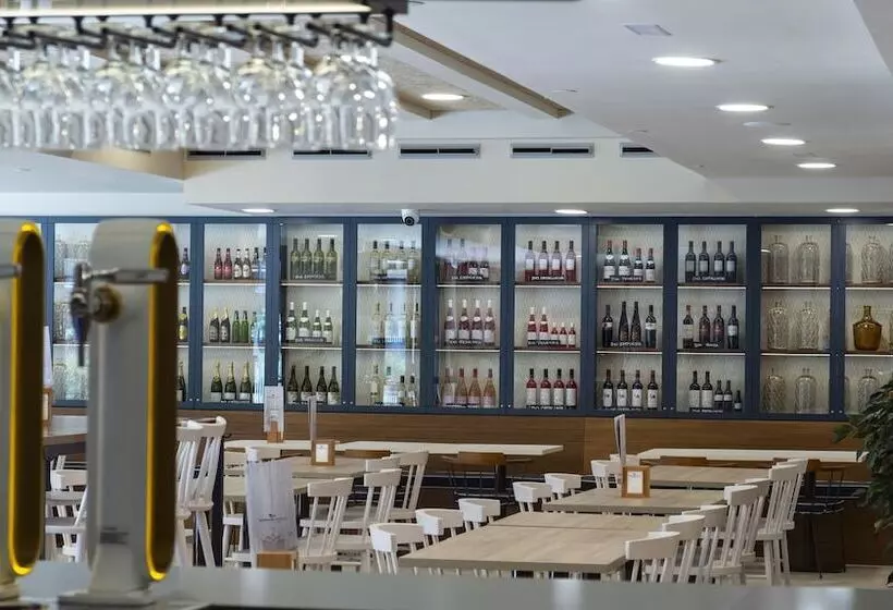 ホテル Rosamar Es Blau  Adults Only