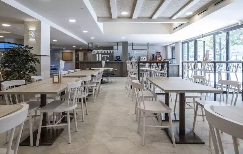 ホテル Rosamar Es Blau  Adults Only