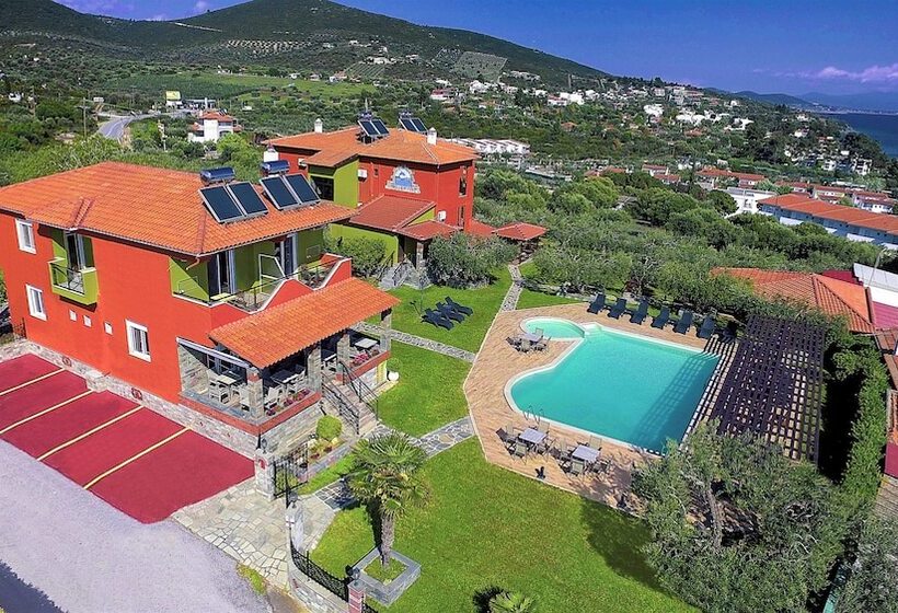 בית מלון כפרי Sunday Summer Resort