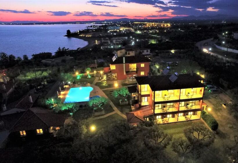 בית מלון כפרי Sunday Summer Resort