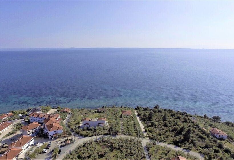 בית מלון כפרי Sunday Summer Resort