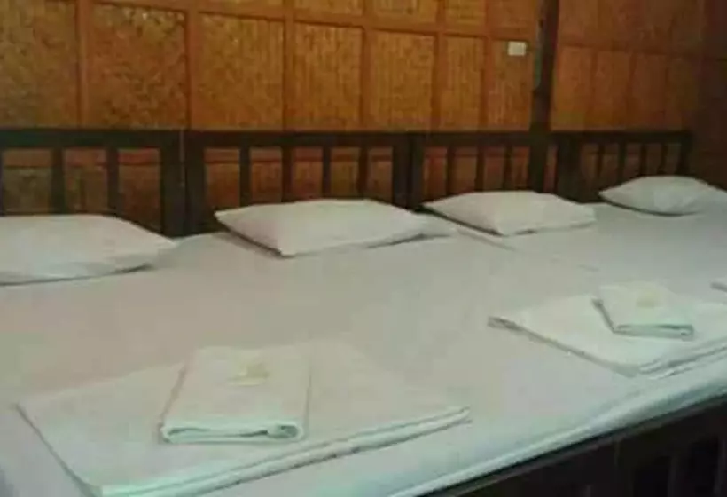 ホテル Vassanadee Resort And Camp