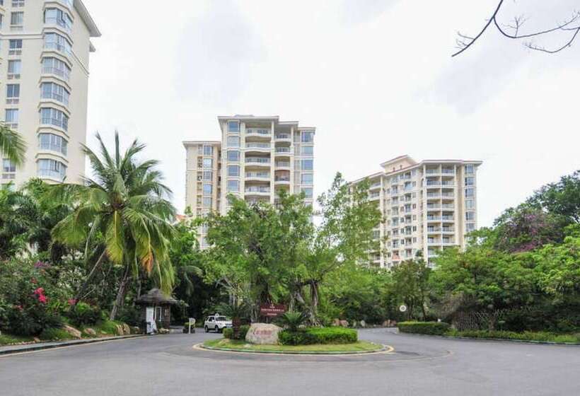 Sunshine Coast Seaview Holiday Apartment