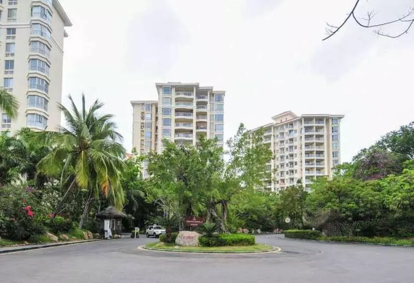 Sunshine Coast Seaview Holiday Apartment