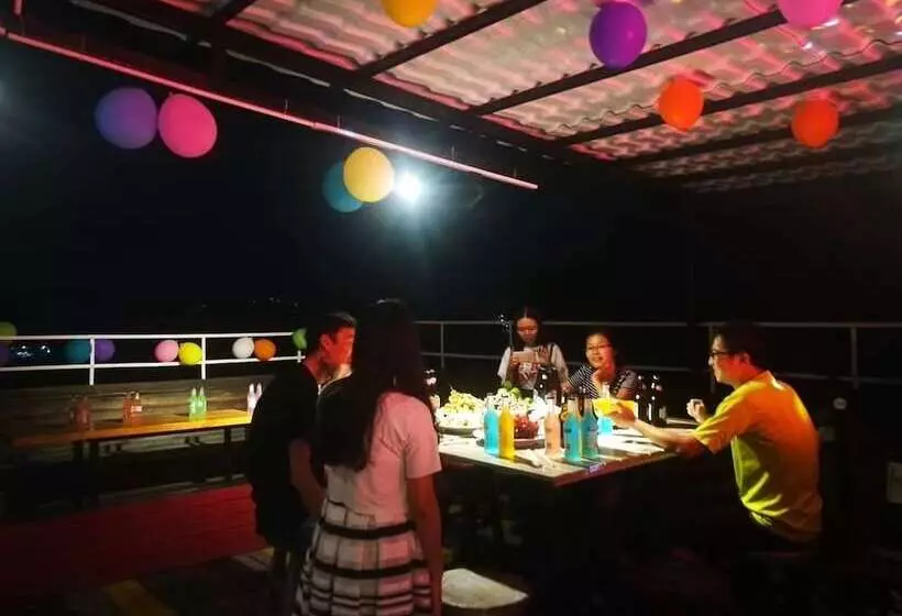 Showbiz Hostel