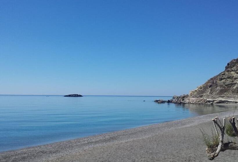 ホテル Agia Fotia