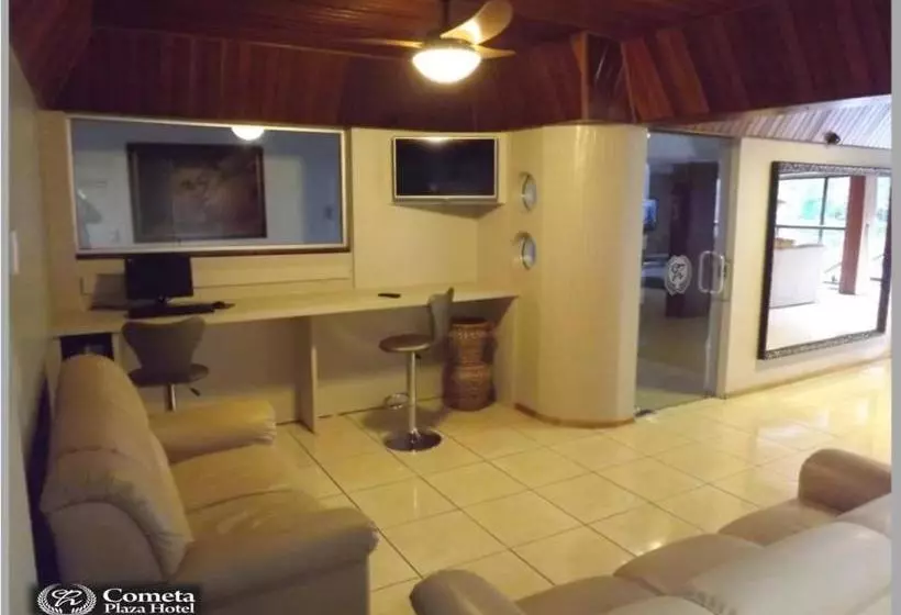 Hotelli Cometa Plaza