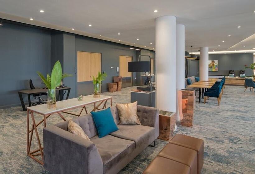 هتل Garden Court Kitwe