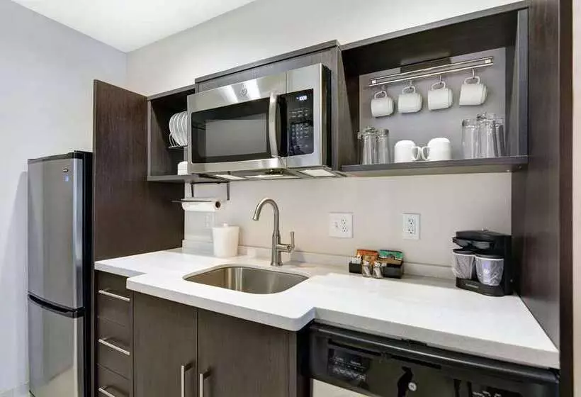 هتل Home2 Suites By Hilton Raleigh Durham Airport Rtp