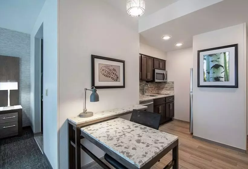 هتل Homewood Suites By Hilton Steamboat Springs