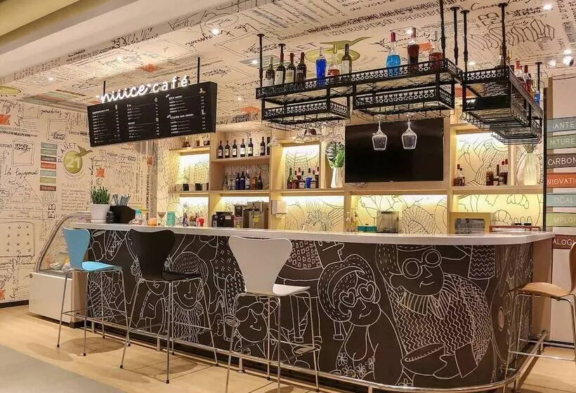 Hotelli Ibis Weinan Normal University Chaoyang Street