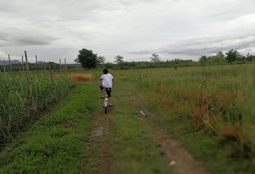 هتل Na Na Doo Homestay