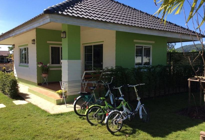 هتل Na Na Doo Homestay