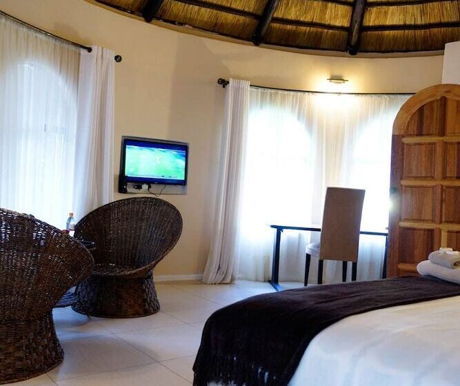 هتل Pakanaka Lodge