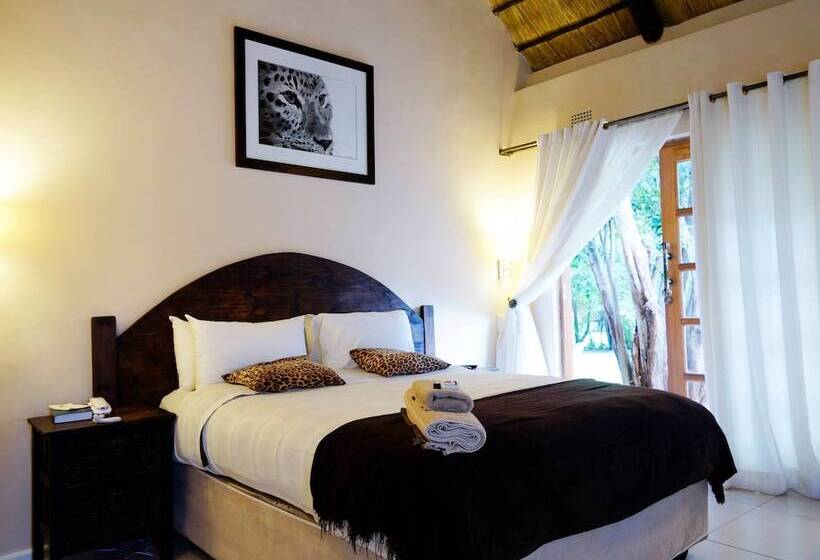 هتل Pakanaka Lodge