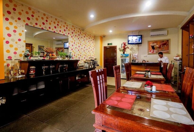 Hotel Reddoorz Plus Near Universitas Lambung Mangkurat