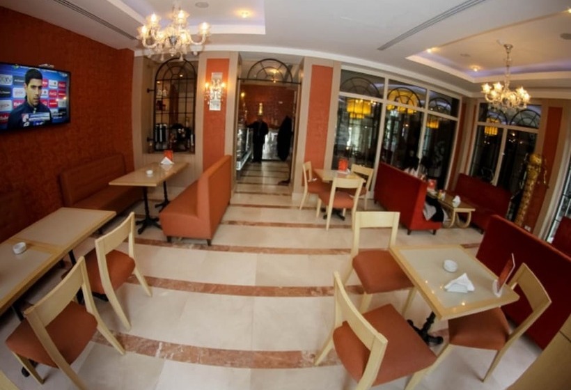 هتل Tadj El Maouada