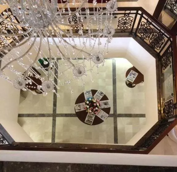 هتل Tadj El Maouada