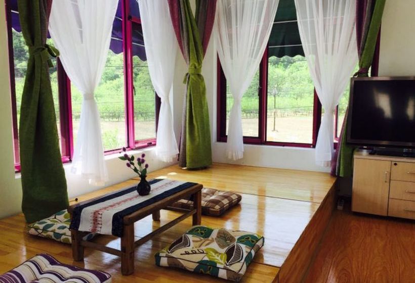 Pensão Beijing Encounter Garden