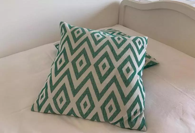 ベッドアンドブレックファースト Avliving City Basel