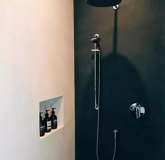 ベッドアンドブレックファースト Avliving City Basel