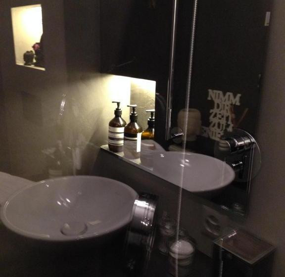 צימר Avliving City Basel